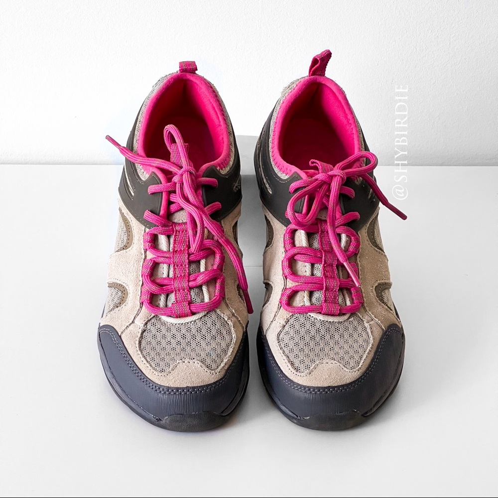 Lands End Trail Hiking Shoes, Wide, Beige